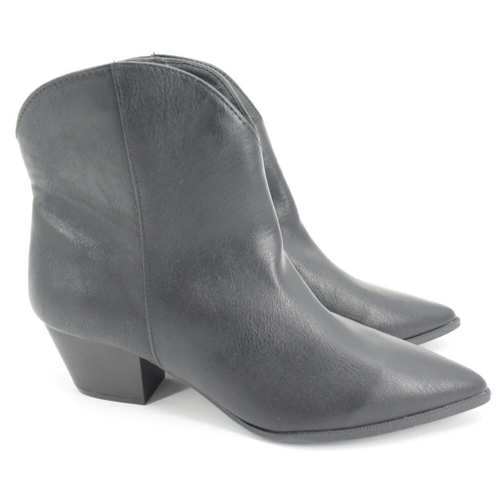 Qupid Black Pointed Toe Slip On Ankle Bootie Womens 8 Faux Leather